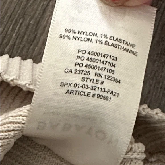 Aritzia Babaton empire sculpt long sleeve top matte pearl small - Picture 7 of 7